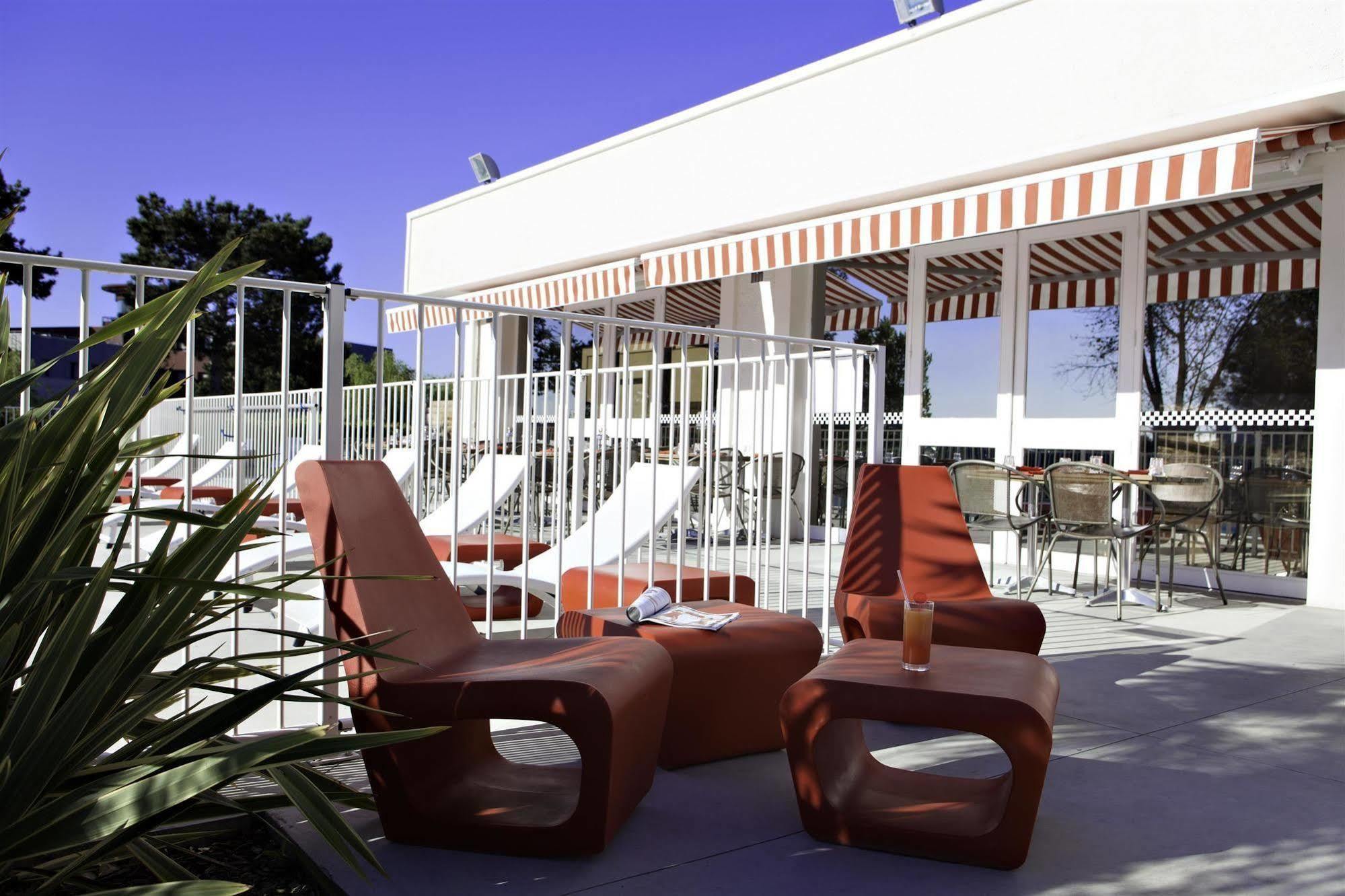 Sure Hotel By Best Western Bordeaux Aeroport Мериньяк Екстер'єр фото